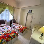 Costa Mahkota