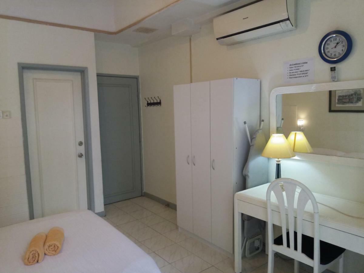 Costa Mahkota Aparthotel